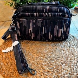 NEW! Lug Crossbody Bag